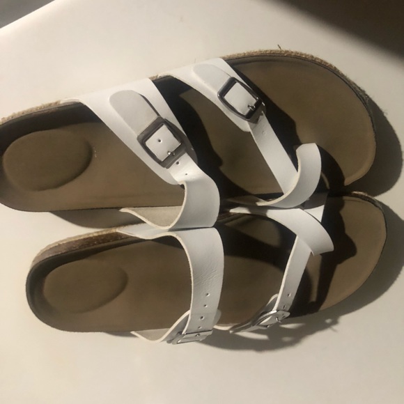 Madden girl sandals - Picture 2 of 3